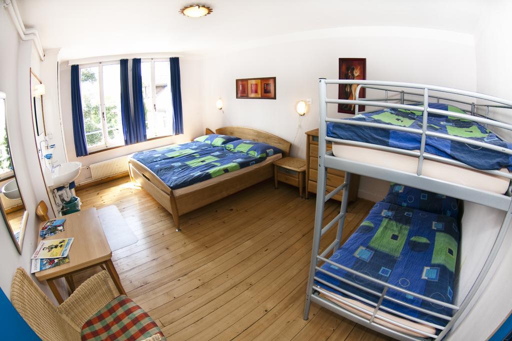 Happy Inn Lodge Interlaken Bilik gambar